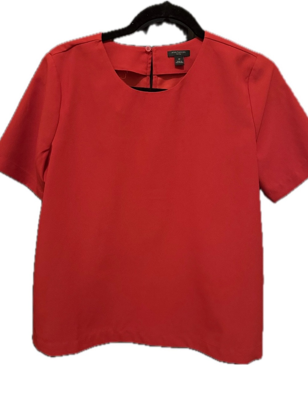 Ann Taylor Petite Medium Red Short-Sleeve Crewneck Blouse